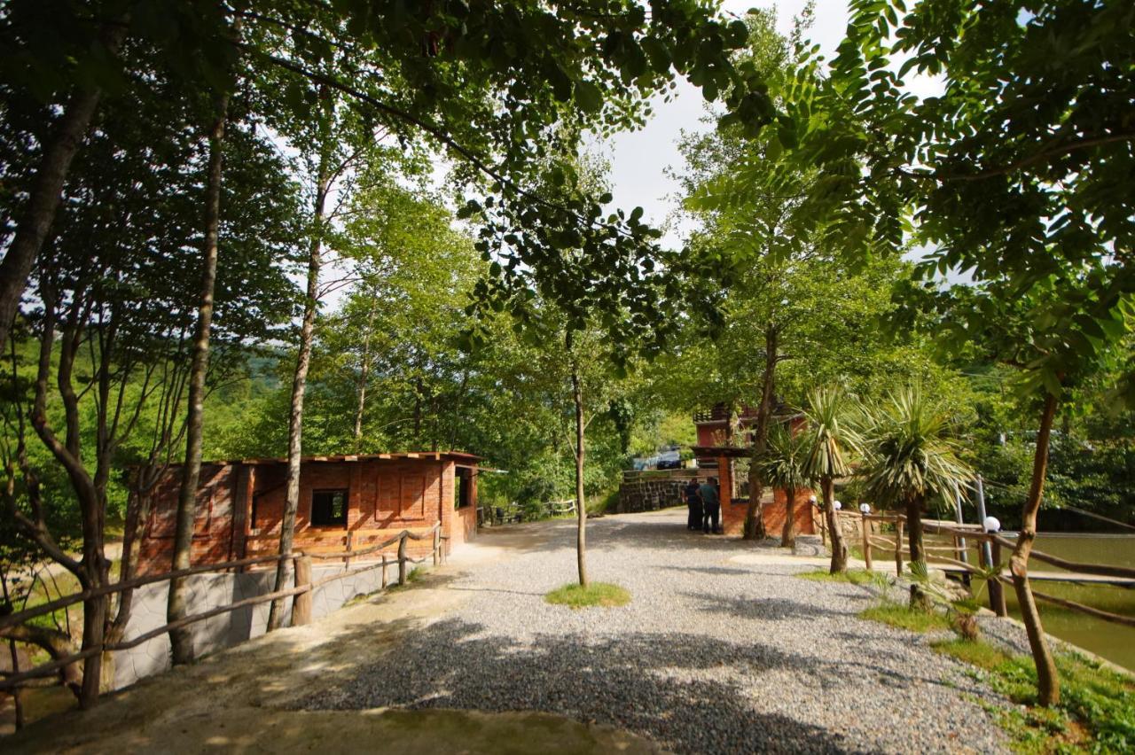 Oasis Gasamania Ξενοδοχείο Μπατούμι Εξωτερικό φωτογραφία